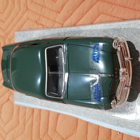 Collection - Picture 2 of 5